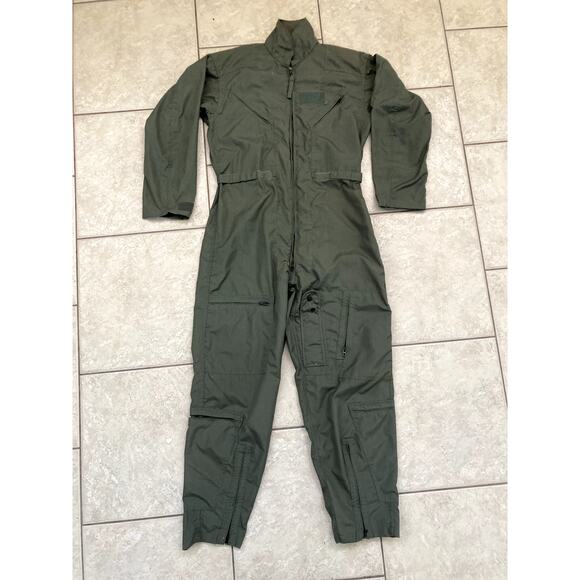 Air Force Pilot coveralls jumpsuit Flyers CWU-27/P Military sage green 42R - Picture 1 of 7